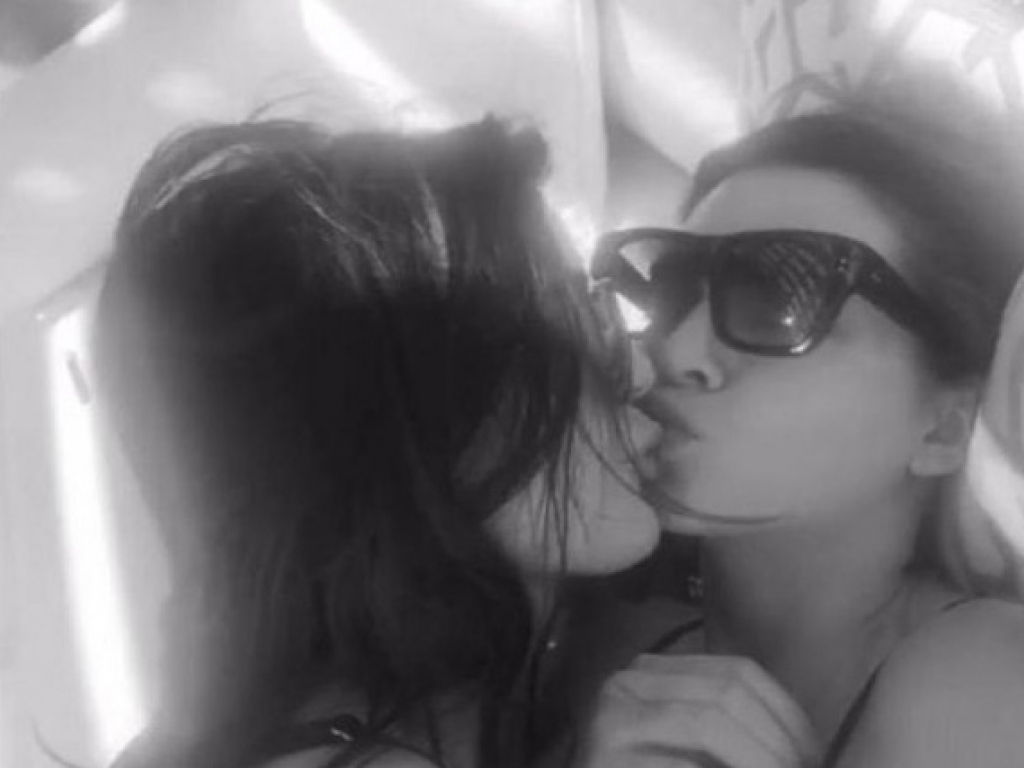 Kendall y Kylie Jenner también decidieron calentar Snapchat y compartieron ...